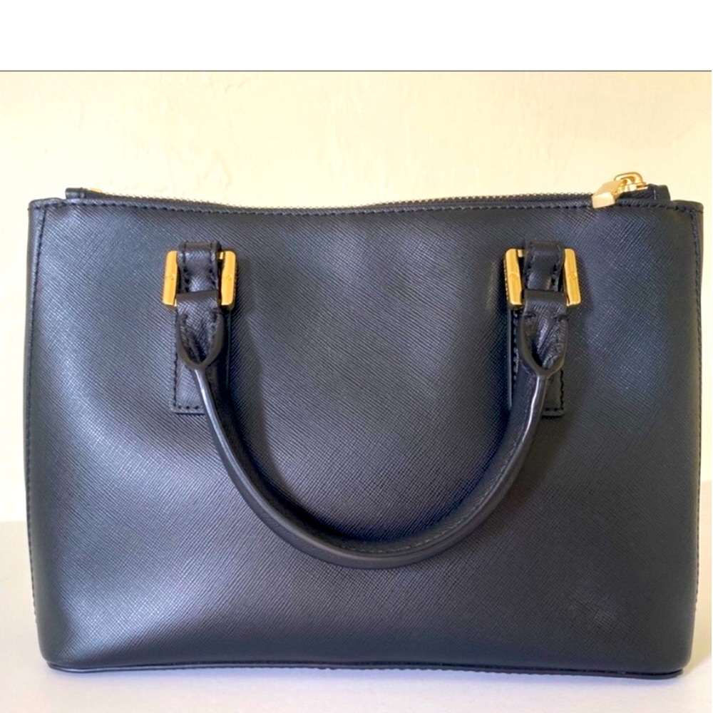 Tory Burch Robinson Double Zip bag.
